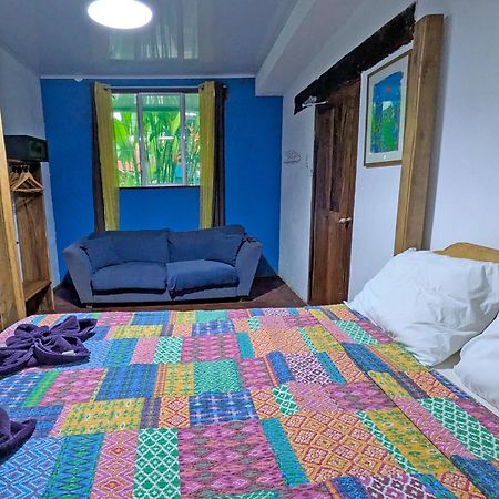 Tree House Beachfront Lodge Puerto Viejo de Talamanca ภายนอก รูปภาพ