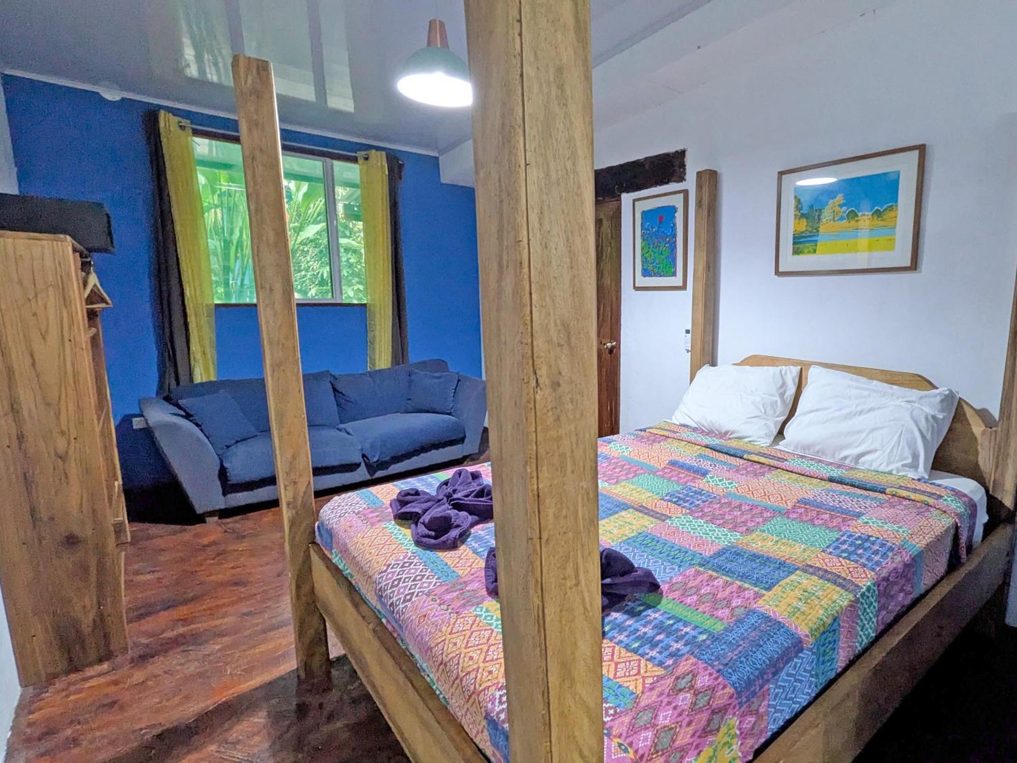 Tree House Beachfront Lodge Puerto Viejo de Talamanca ภายนอก รูปภาพ